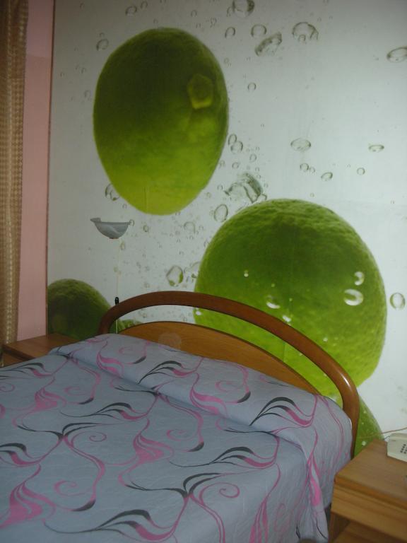 Hotel Total Pisogne Room photo