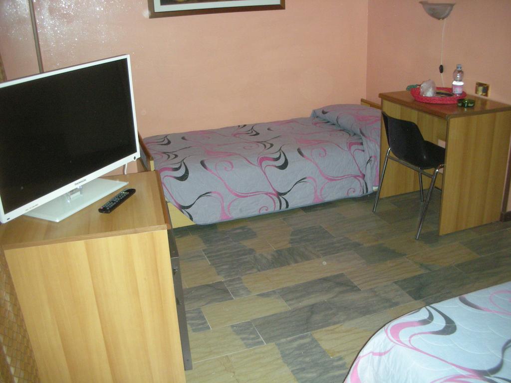 Hotel Total Pisogne Room photo